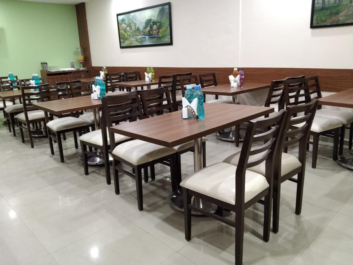 Hotel Ocean Suites Mumbai Eksteriør bilde