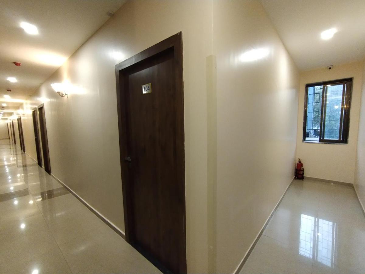 Hotel Ocean Suites Mumbai Eksteriør bilde