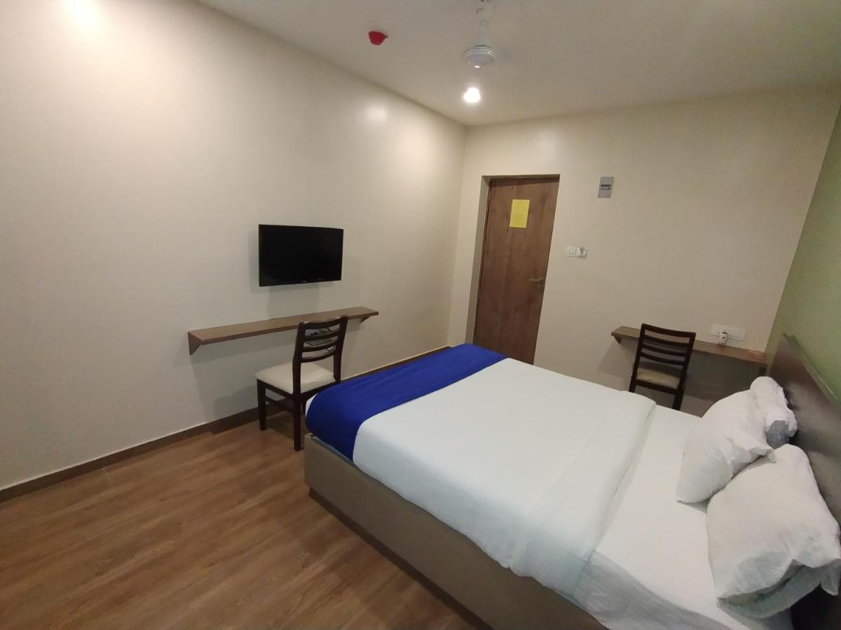 Hotel Ocean Suites Mumbai Eksteriør bilde