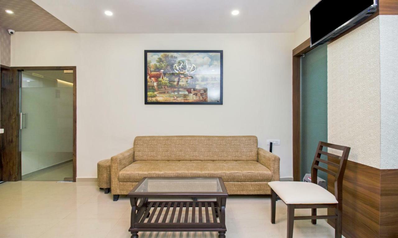 Hotel Ocean Suites Mumbai Eksteriør bilde