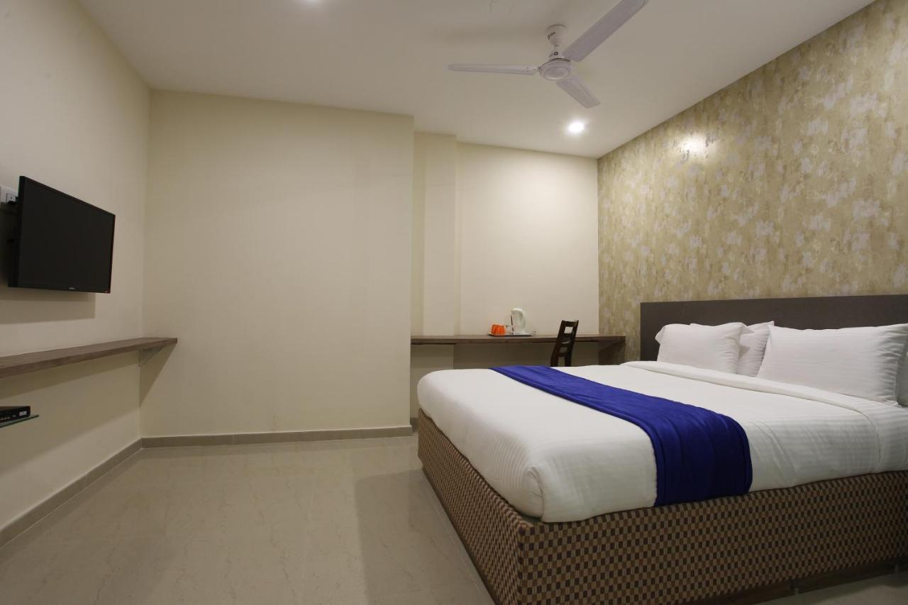 Hotel Ocean Suites Mumbai Eksteriør bilde