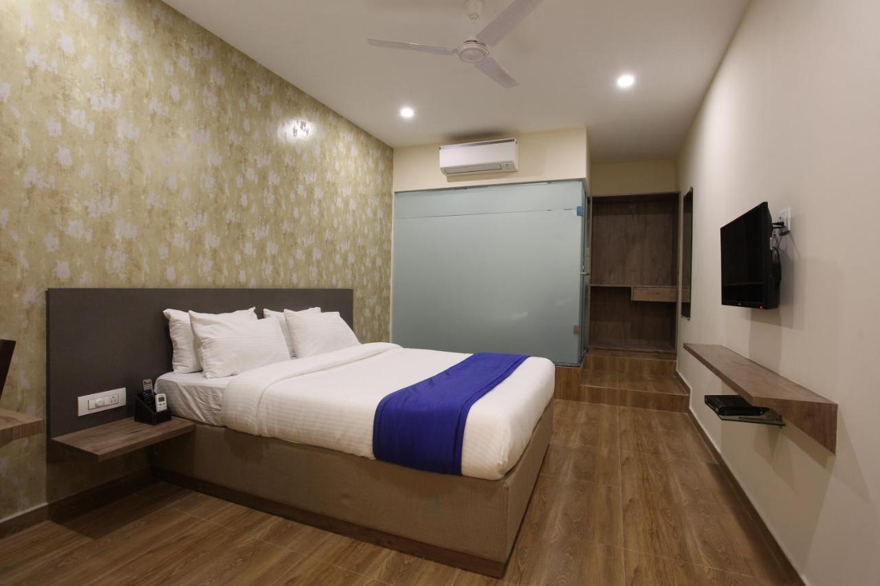 Hotel Ocean Suites Mumbai Eksteriør bilde
